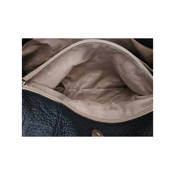 Michael Kors Harper Large Tote – Navy Pebbled Leather | EUC - Picture 12 of 16